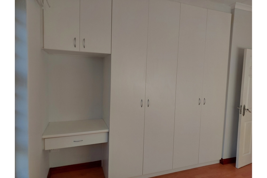 2 Bedroom Property for Sale in Burgundy Estate Western Cape
